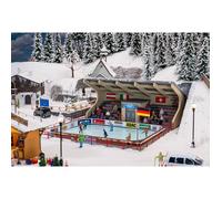 Faller Patinoire artificielle 134005 – avec figurines en mouvement, largeur de voie H0