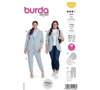 Patron Burda 5935 - Costume féminin du 44 au 54 (FR) - Model FR 44-54 G