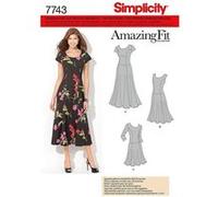 Simplicity – Patron de couture Robe 1537 – Taille AA, Amazing Fit, Blanc FR 32-44