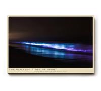 Paul Sinus Tableau mural 120 x 80 cm The Glowing Tides of Night paysage marin fascinant avec des vagues lumineuses et une ambiance nocturne mystique