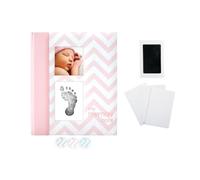Pearhead Chevron Baby Memory Book avec un tampon d'encre Clean-Touch inclus pour créer l'empreinte de la main ou l'empreinte du bébé, rose