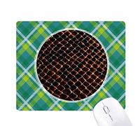 peau de serpent noir foncé échelles réseaux verte grille pixel tapis de souris