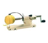 Pelé coupe et vide les pommes L2g