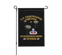 pelouse drapeaux Ancien combattant de la 20e brigade du génie Pelouse