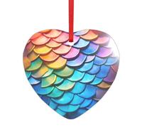 Pendentif en forme d'écailles de poisson en acrylique avec un ruban rouge. Chaque pendentif est perforé avec un ruban rouge de 25 cm, taille unique