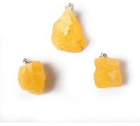 Pendentif en pierre précieuse Calcite jaune brute -- ±3cm