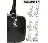 Pendentif personnalisé en forme de cœur, peut être gravé avec une initiale, porte-clés en forme de cœur, breloques de sac personnalisées, cadeau, porte-clés, accessoires de téléphone uniques, design m