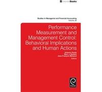 Performance Measurement and Management Control Performance Measurement and Management Control (Auteur)