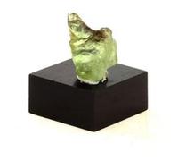 PERIDOT - Pierre Naturelle en Provenance du Pakistan, Skardu District - Pierre précieuse verte, propriétés de guérison et de protection 5.97 ct - Certificat d'Authenticité Inclus 17 x 10 x 4 mm G