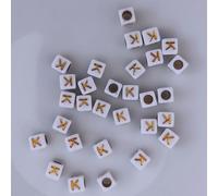 Perles pour lettres, 30 pièces, 6x6 mm, blanches avec or, carrées, lettre K