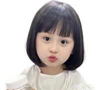 Perruques courtes bouffantes naturelles pour filles avec doublure confortable et respirante - Frange synthétique d'aspect naturel