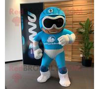 Personnage De Costume De Mascotte Redbrokoly Commando Cyan Habillé D'un Short De Bain Et De Bandeaux Multicolore