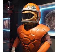 Personnage De Costume De Mascotte Redbrokoly De Casque De Football Américain De Rouille Habillé D'un Col Roulé Et D'épinglettes Multicolore