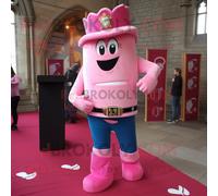 Personnage De Costume De Mascotte Redbrokoly De Château Irlandais Rose Habillé D'un Jean Bootcut Et De Boutons De Manchette Multicolore