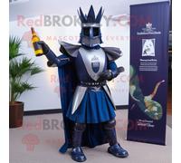 Personnage De Costume De Mascotte Redbrokoly De Chevalier Médiéval De La Marine Habillé Avec Une Robe De Cocktail Et Des Gants Multicolore