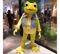 Personnage De Costume De Mascotte Redbrokoly De Grenouille Jaune Citron Habillé D'un Jean Boyfriend Et D'épinglettes Multicolore