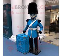 Personnage De Costume De Mascotte Redbrokoly De La Garde Royale Britannique Cyan Habillé D'une Robe Taille Empire Et De Porte-Documents Multicolore
