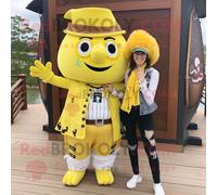 Personnage De Costume De Mascotte Redbrokoly De Pirate Jaune Citron Habillé D'un Jean Mom Et De Cummerbunds Multicolore