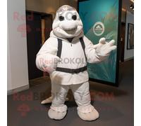 Personnage De Costume De Mascotte Redbrokoly De Tortue De Mer Blanche Habillé D'une Parka Et De Bretelles Multicolore