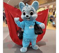 Personnage De Costume De Mascotte Redbrokoly D'écureuil Volant Cyan Habillé D'un T-Shirt Polo Et De Sacs Fourre-Tout Multicolore