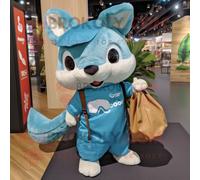 Personnage De Costume De Mascotte Redbrokoly D'écureuil Volant Cyan Habillé D'un T-Shirt Polo Et De Sacs Fourre-Tout Multicolore