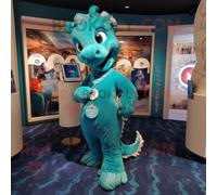 Personnage De Costume De Mascotte Redbrokoly D'hippocampe Bleu Sarcelle Habillé D'une Robe Portefeuille Et D'épinglettes Multicolore