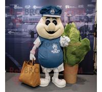 Personnage De Costume De Mascotte Redbrokoly D'oignon Bleu Marine Habillé D'un Short Cargo Et De Sacs Fourre-Tout Multicolore