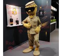 Personnage De Costume De Mascotte Redbrokoly Gold Para Commando Habillé D'une Jupe-Culotte Et De Cravates Multicolore