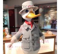 Personnage De Costume De Mascotte Redbrokoly Grey Goose Habillé D'un Gilet Et De Chapeaux Multicolore