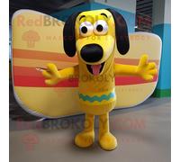 Personnage De Costume De Mascotte Redbrokoly Hot Dogs Jaune Habillé D'un Short De Bain Et De Noeuds Papillon Multicolore