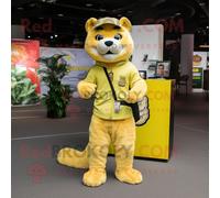 Personnage De Costume De Mascotte Redbrokoly Puma Jaune Citron Habillé D'un Pantalon Cargo Et De Porte-Clés Multicolore