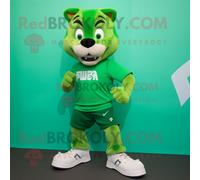 Personnage De Costume De Mascotte Redbrokoly Puma Vert Habillé D'un Bermuda Et De Pinces À Chaussures Multicolore