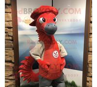 Personnage De Costume De Mascotte Redbrokoly Red Sea Horse Habillé Avec Une Chemise Henley Et Des Chapeaux Multicolore