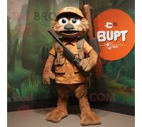 Personnage De Costume De Mascotte Redbrokoly Rust Sniper Habillé D'une Robe Taille Empire Et De Sacs À Dos Multicolore