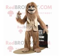 Personnage De Costume De Mascotte Redbrokoly Tan Sasquatch Habillé D'un Smoking Et D'écharpes Multicolore