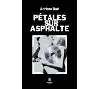 Pétales sur asphalte