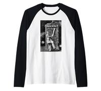 Peter Davison Doctor Who Cricket Tardis 1981 Manche Raglan