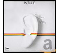 Peterson, Oscar - in Tune =Remastered Anniv [Import]