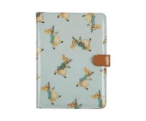 Petit Jour - Protège Carnet De Santé pour Enfant - Pochettes Intérieures - Fabriqué en Toile Cirée - Motifs Famille Pierre Lapin - 17cm x 23,5cm