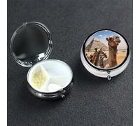 Petit pilulier 3 compartiments, pyramide camel pilulier portable en métal pour poche, sac à main, boîte à pilules de voyage avec miroir rond porte-médicaments et vitamines, cadeau unique