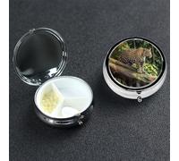 Petit pilulier à 3 compartiments - Joli organisateur de médicaments - Chat jaguar sur un tronc d'arbre - Cascade - Pilulier de voyage portable - Organisateur de vitamines pour contenir des huiles de