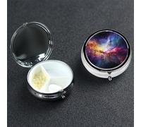 Petit pilulier à 3 compartiments - Joli organisateur de médicaments - Nébuleuse et galaxie dans l'univers - Pilulier de voyage portable - Organisateur de vitamines pour contenir des huiles de poisson