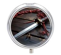 Petit pilulier rond en forme d'épée de samouraï du Japon avec 3 compartiments - Organiseur de médicaments portable en métal - Mini récipient de voyage pour médicaments et vitamines - Pour sac à main
