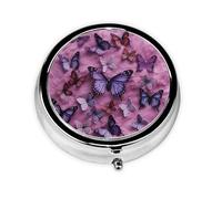 Petit pilulier rond en métal avec 3 compartiments « All butterflies are on purple background » - Mini pilulier de voyage portable pour médicaments quotidiens et vitamines