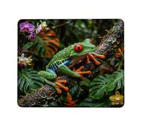 Petit tapis de souris réaliste avec arbre aux yeux rouges et forêt | Thème de la forêt tropicale, fleurs d'orchidées vibrantes, photographie détaillée de la faune, espace de travail inspiré de