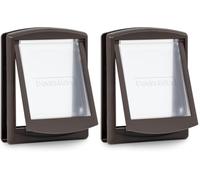 PetSafe - Chatière pour Chat et Chien Originale Staywell, 2 Voies d’accès (entrée et Sortie) - Porte pour Animaux intérieur et extérieur, Rigide, Panneau de Fermeture Inclus - Marron, M (Lot de 2)