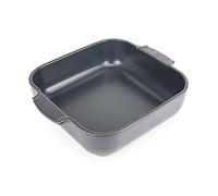 PEUGEOT - Plat Four En Céramique Carré - 28 cm (anses comprises) x 23,7 cm x 7,2 cm - Contenance : 2,7 L - Garanti 10 Ans - Fabrication Française - Coloris Ardoise