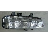 Phare antibrouillard halogène droite 044649 VALEO pour LAND ROVER