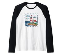Phare sur le rivage avec vagues de l'océan Manche Raglan