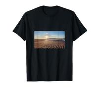 Photo de Plage de Sable Rouge de l'Île-du-Prince-Édouard, Canoe Cove PEI T-Shirt
